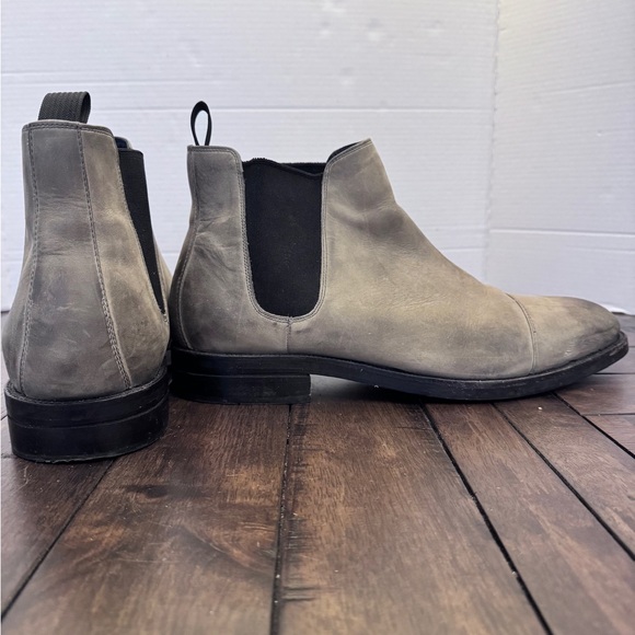 Cole Haan Men's 13 Wagner Grand Chelsea Chukka Waterproof Leather Boots